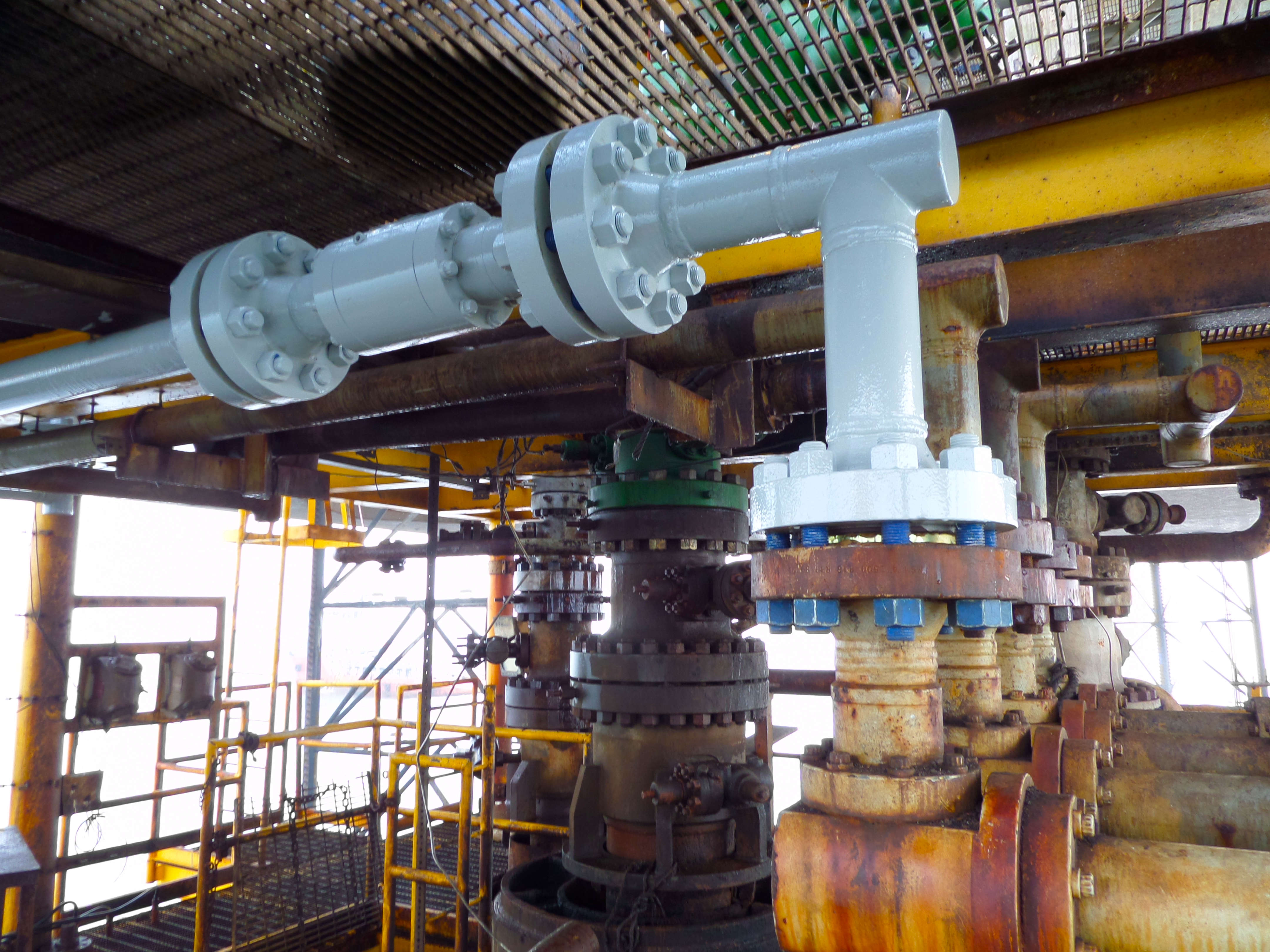 Offshore/Onshore Services